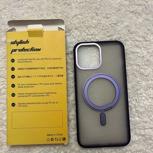 NWOT IPhone 13 Pro Max Phone Case